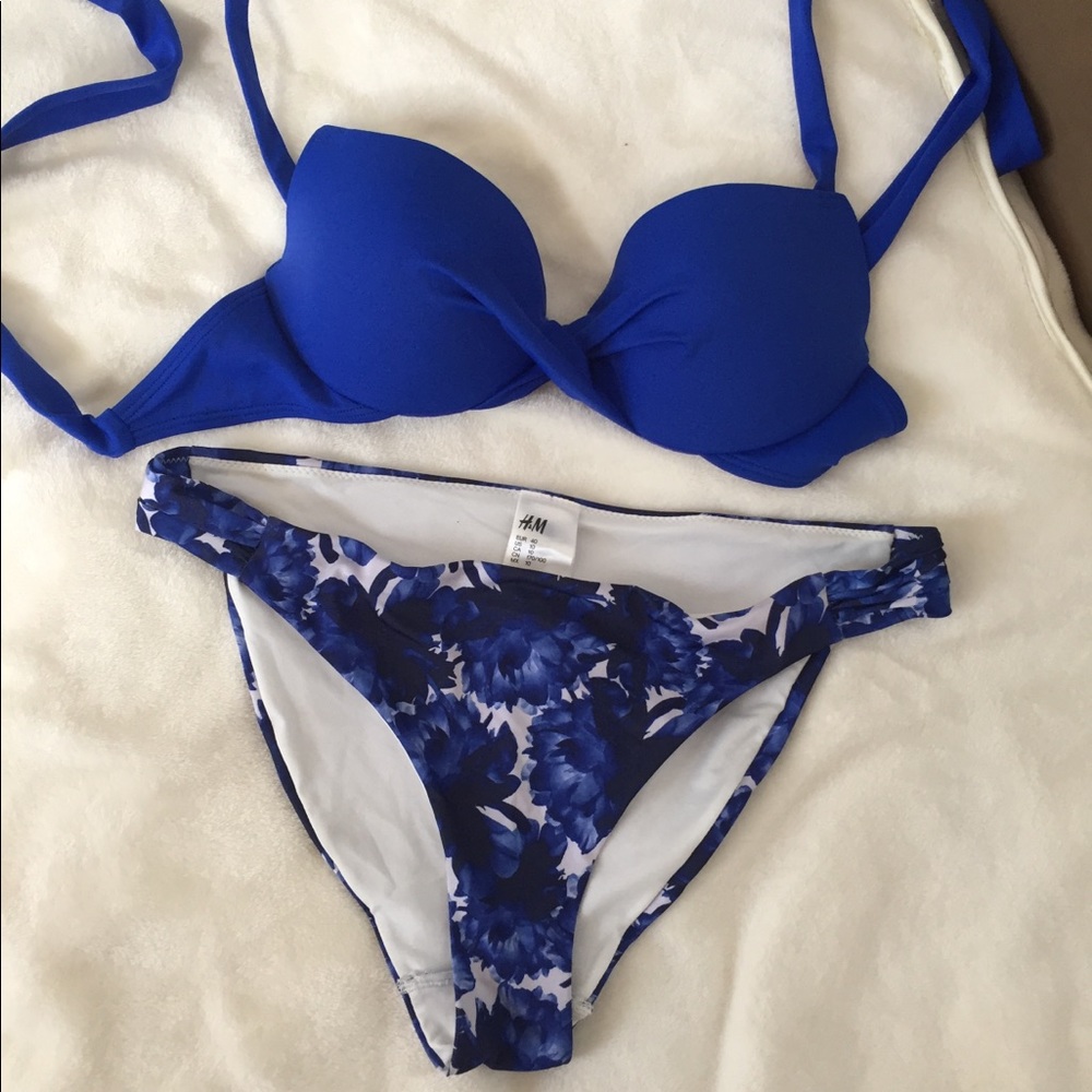 NWOT - H&M Bikini- Beautiful Blue - Brand New. Med